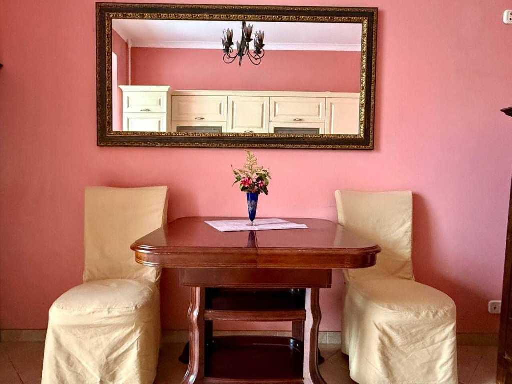 Продажа 2-комнатной квартиры 85.8 м², Виноградный пер., 4