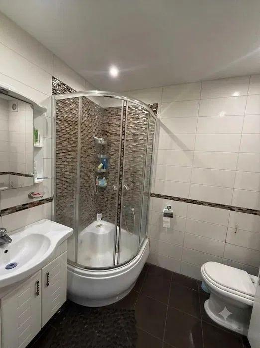 Продаж 1-кімнатної квартири 50 м², Незалежності пл.