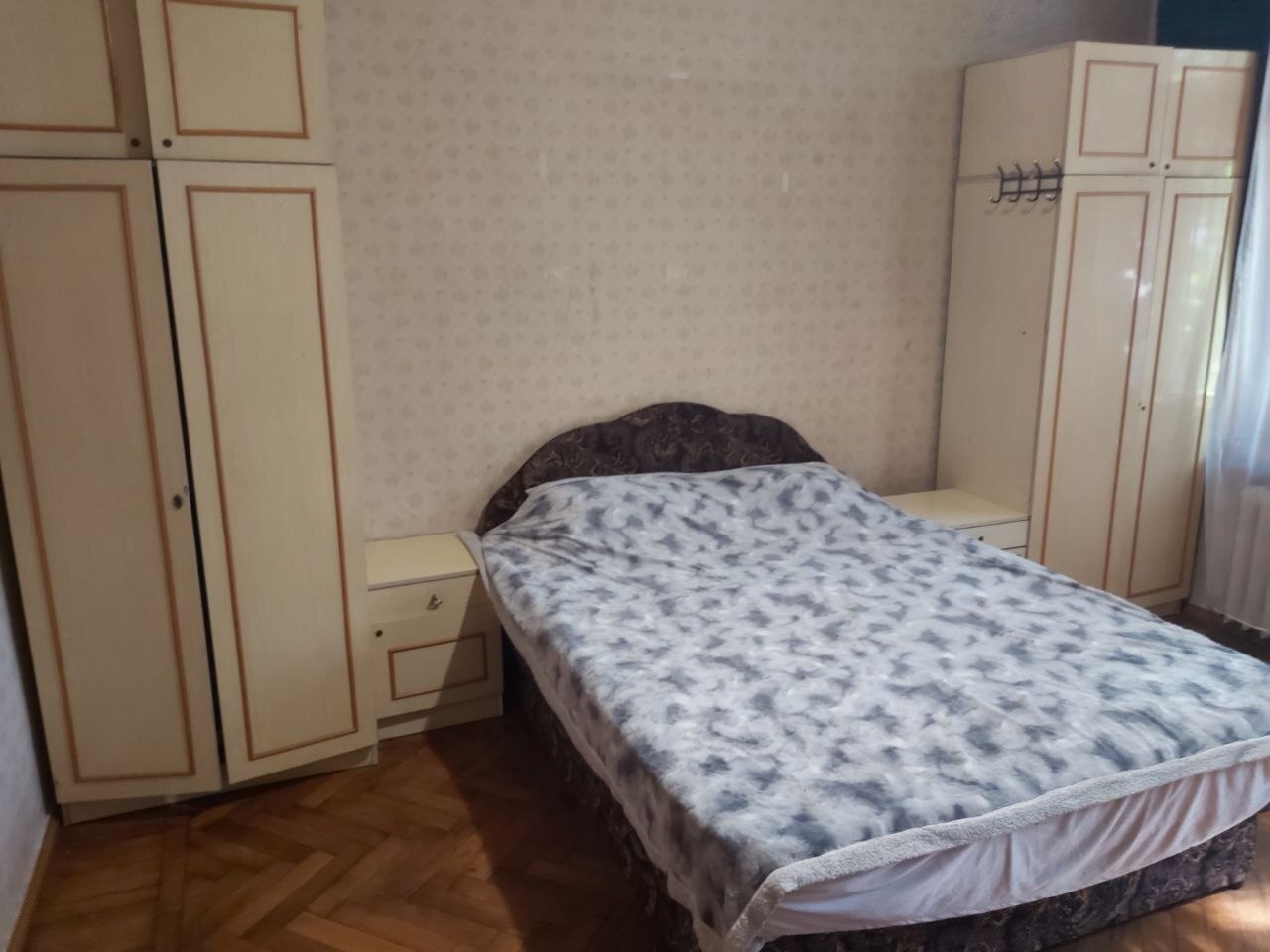 Аренда 4-комнатной квартиры 100 м², Тринклера ул., 14