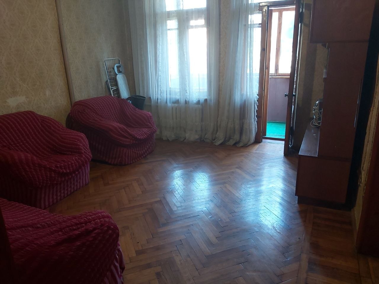 Аренда 4-комнатной квартиры 100 м², Тринклера ул., 14