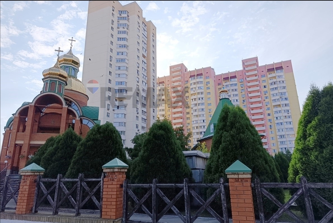 Продаж 1-кімнатної квартири 42 м², Симона Петлюри вул., 36