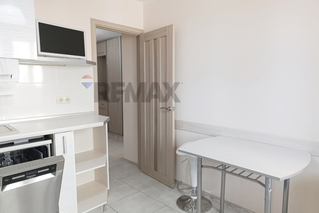Продаж 1-кімнатної квартири 42 м², Симона Петлюри вул., 36