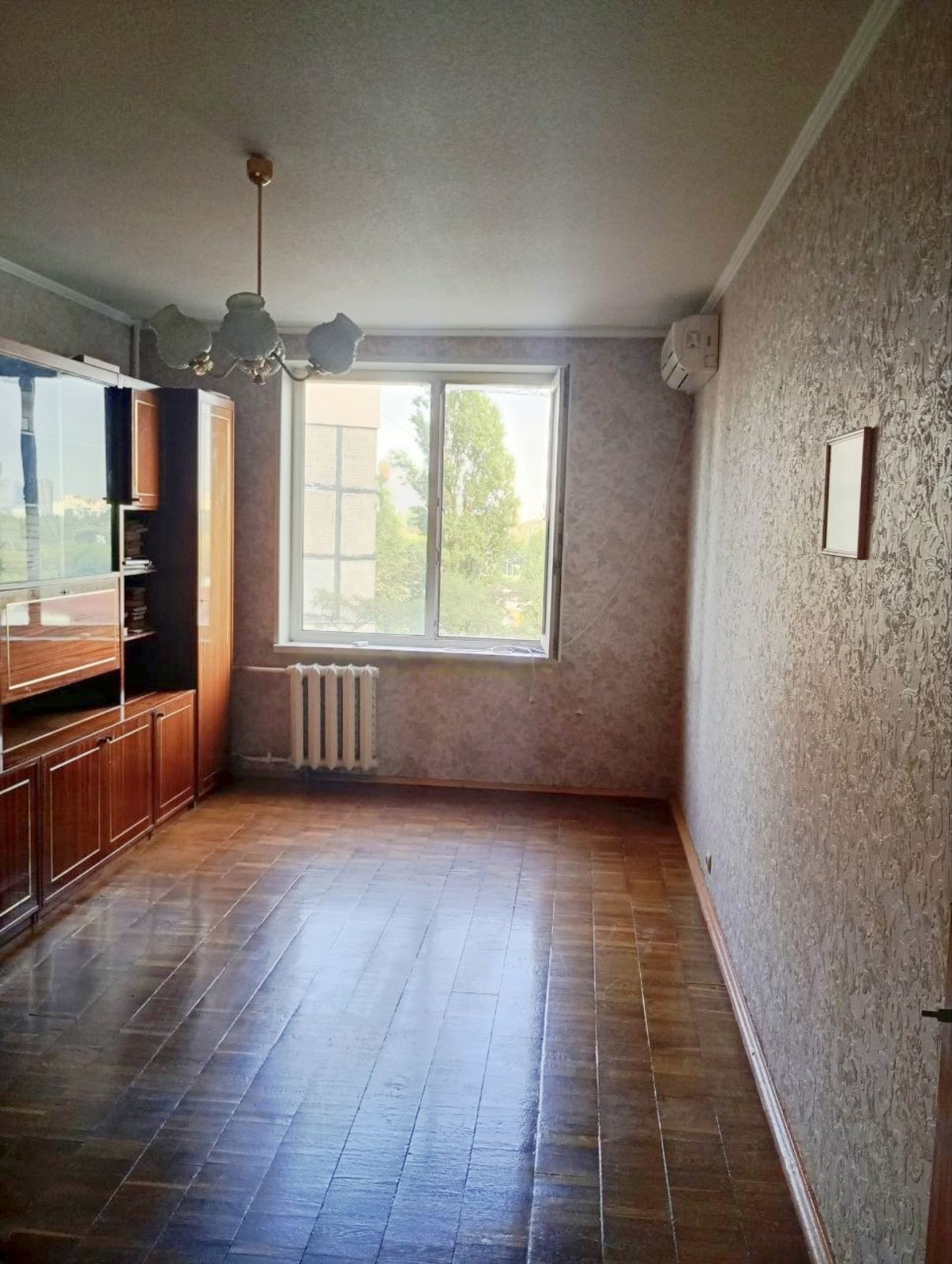 Продажа 3-комнатной квартиры 72 м², Березняковская ул., 30