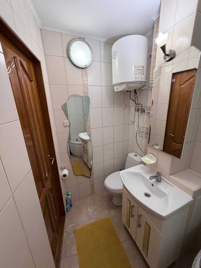 Аренда 3-комнатной квартиры 60 м², Загоревская, 3/15а