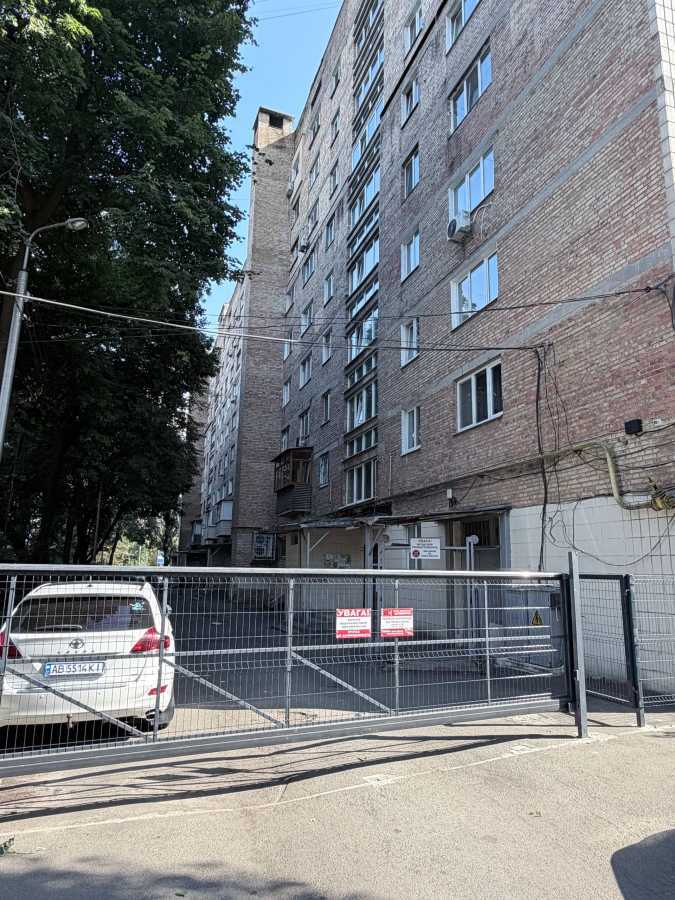 Аренда 3-комнатной квартиры 60 м², Загоревская, 3/15а