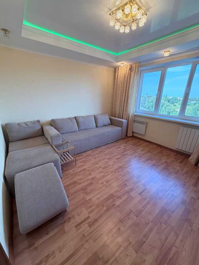 Аренда 3-комнатной квартиры 60 м², Загоревская, 3/15а