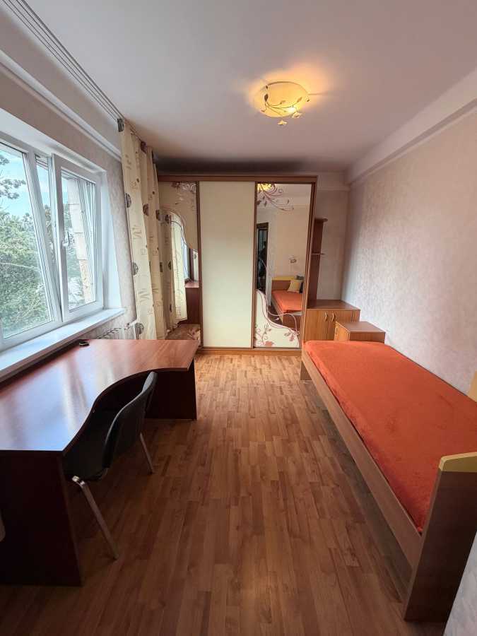 Аренда 3-комнатной квартиры 60 м², Загоревская, 3/15а