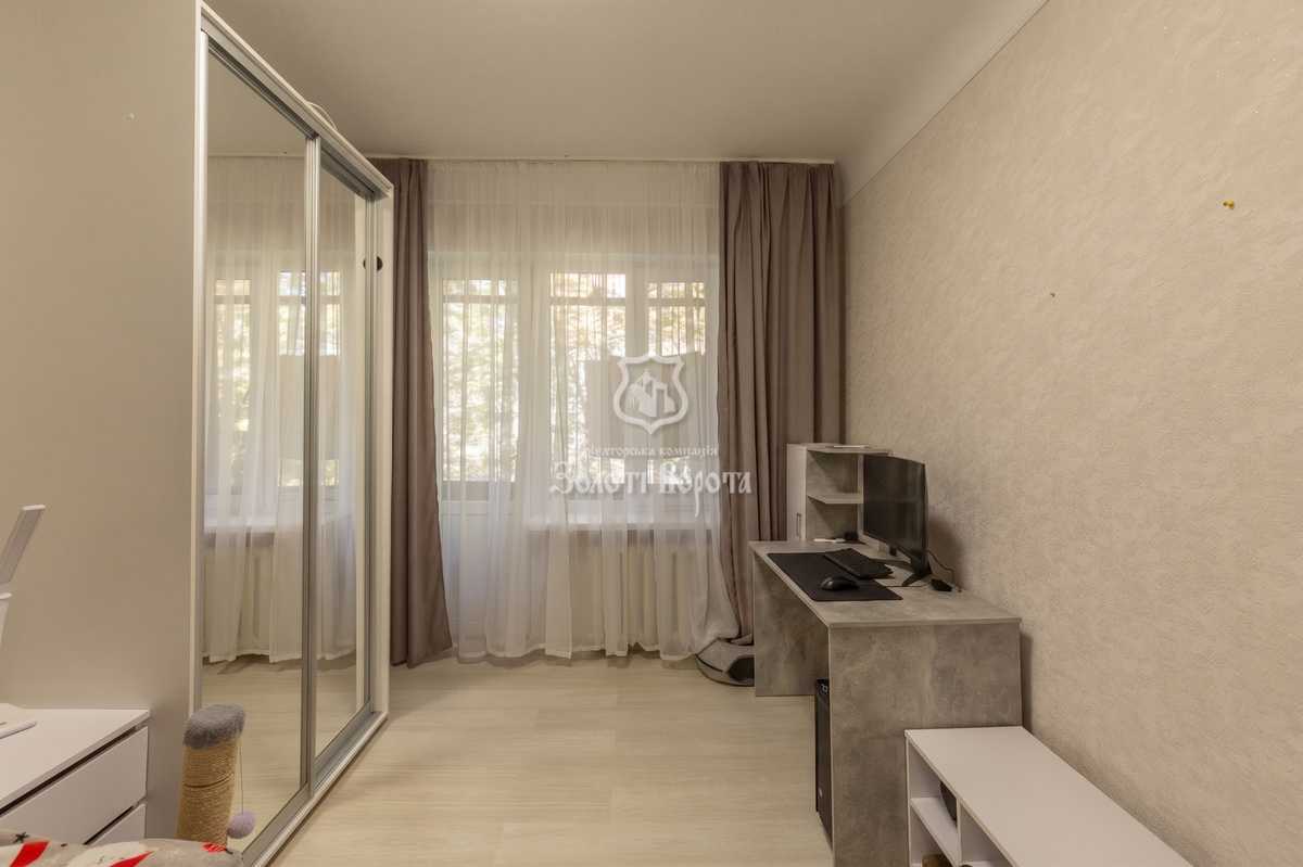 Продажа 2-комнатной квартиры 41.7 м², Науки просп., 78