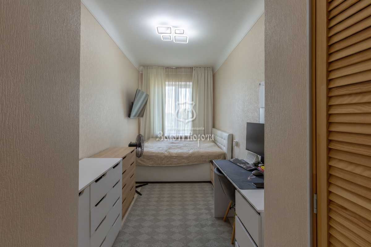 Продажа 2-комнатной квартиры 41.7 м², Науки просп., 78