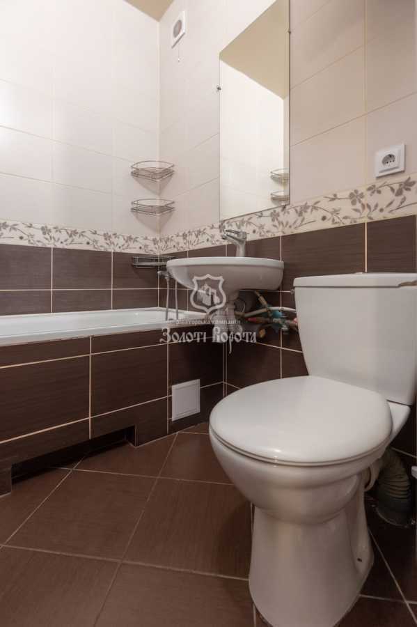 Продажа 2-комнатной квартиры 41.7 м², Науки просп., 78