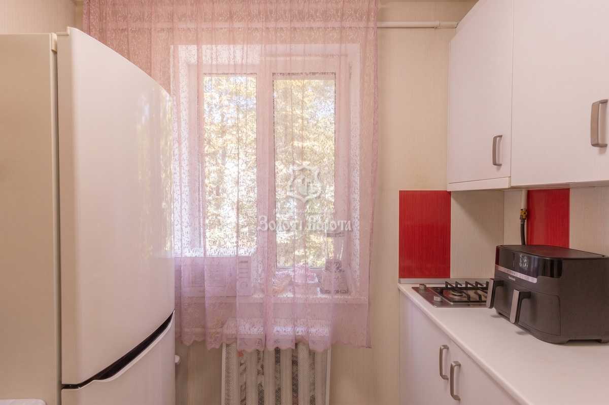 Продажа 2-комнатной квартиры 41.7 м², Науки просп., 78