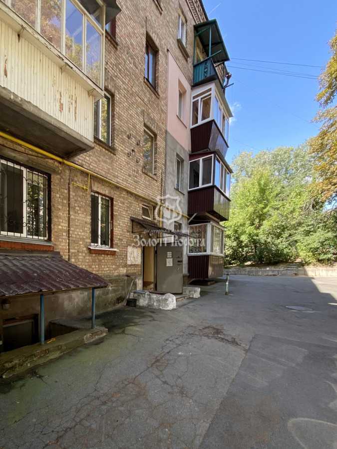 Продажа 2-комнатной квартиры 41.7 м², Науки просп., 78