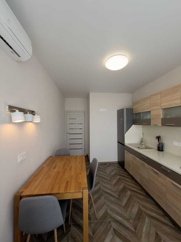 Продажа 2-комнатной квартиры 61 м², Отрадный просп.