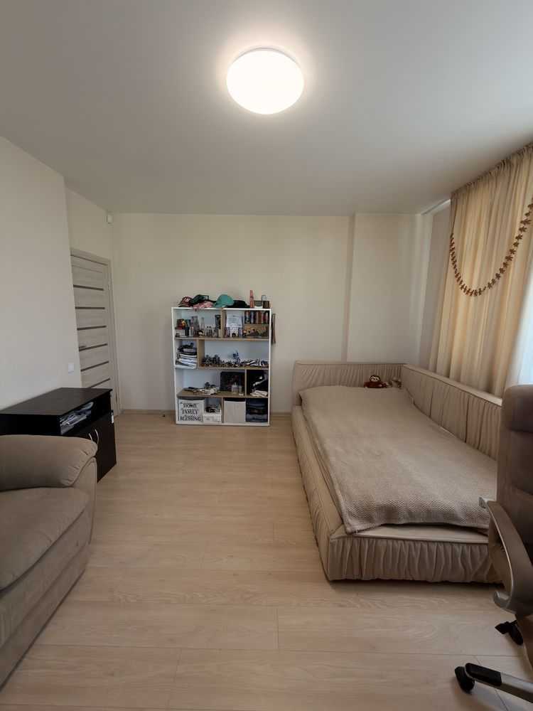 Продажа 2-комнатной квартиры 61 м², Отрадный просп.