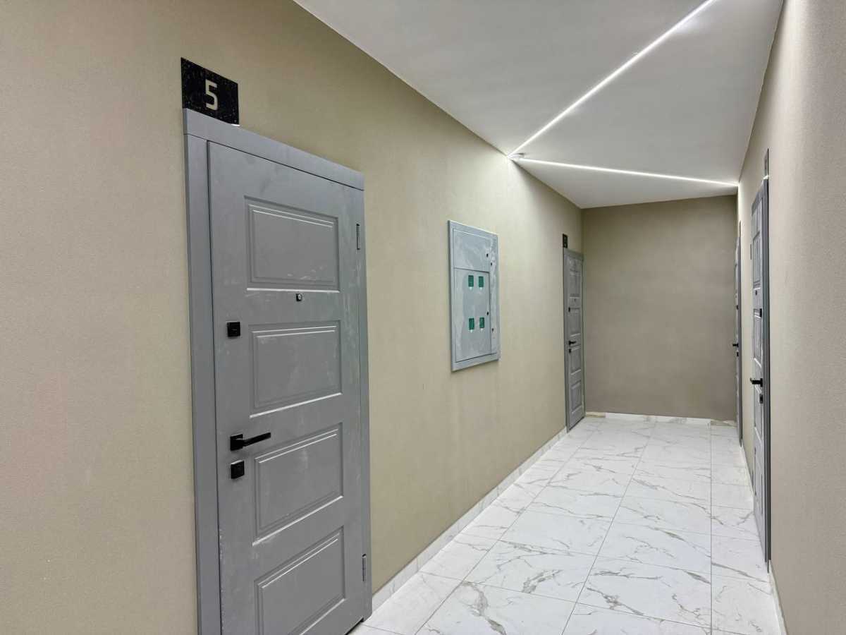 Продажа 1-комнатной квартиры 31 м², Институтская ул., 1
