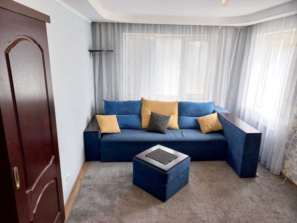 Продажа 2-комнатной квартиры 46 м², Зодчих ул., 16