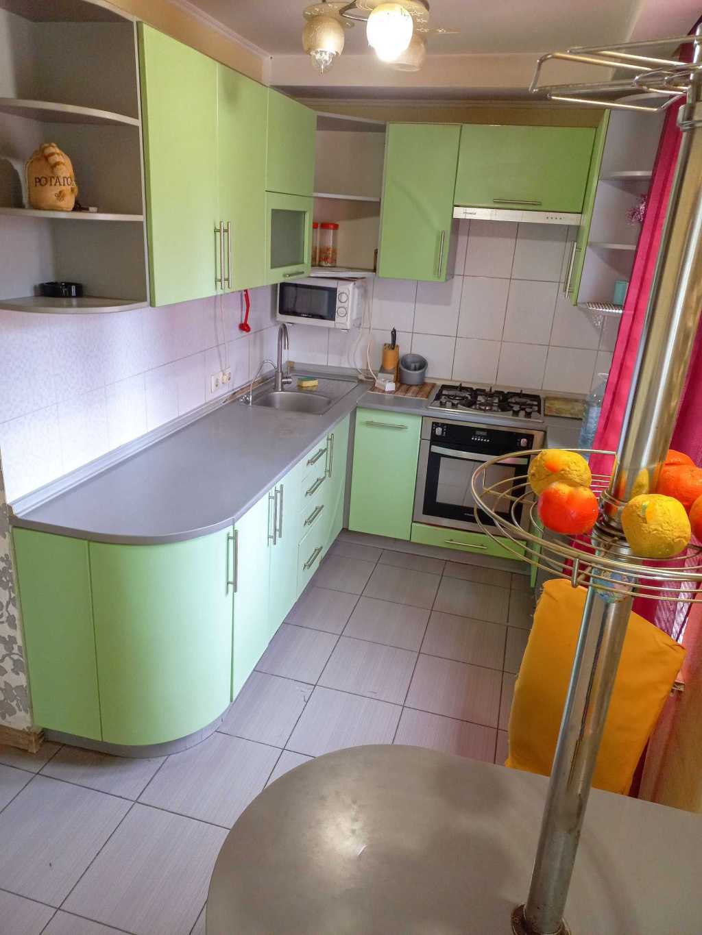 Продажа 2-комнатной квартиры 46 м², Зодчих ул., 16