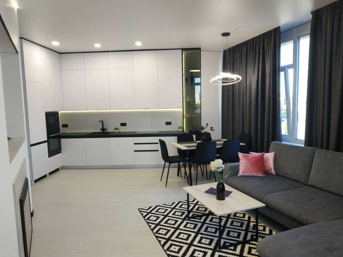 Аренда 3-комнатной квартиры 90 м², Берестейський, 11