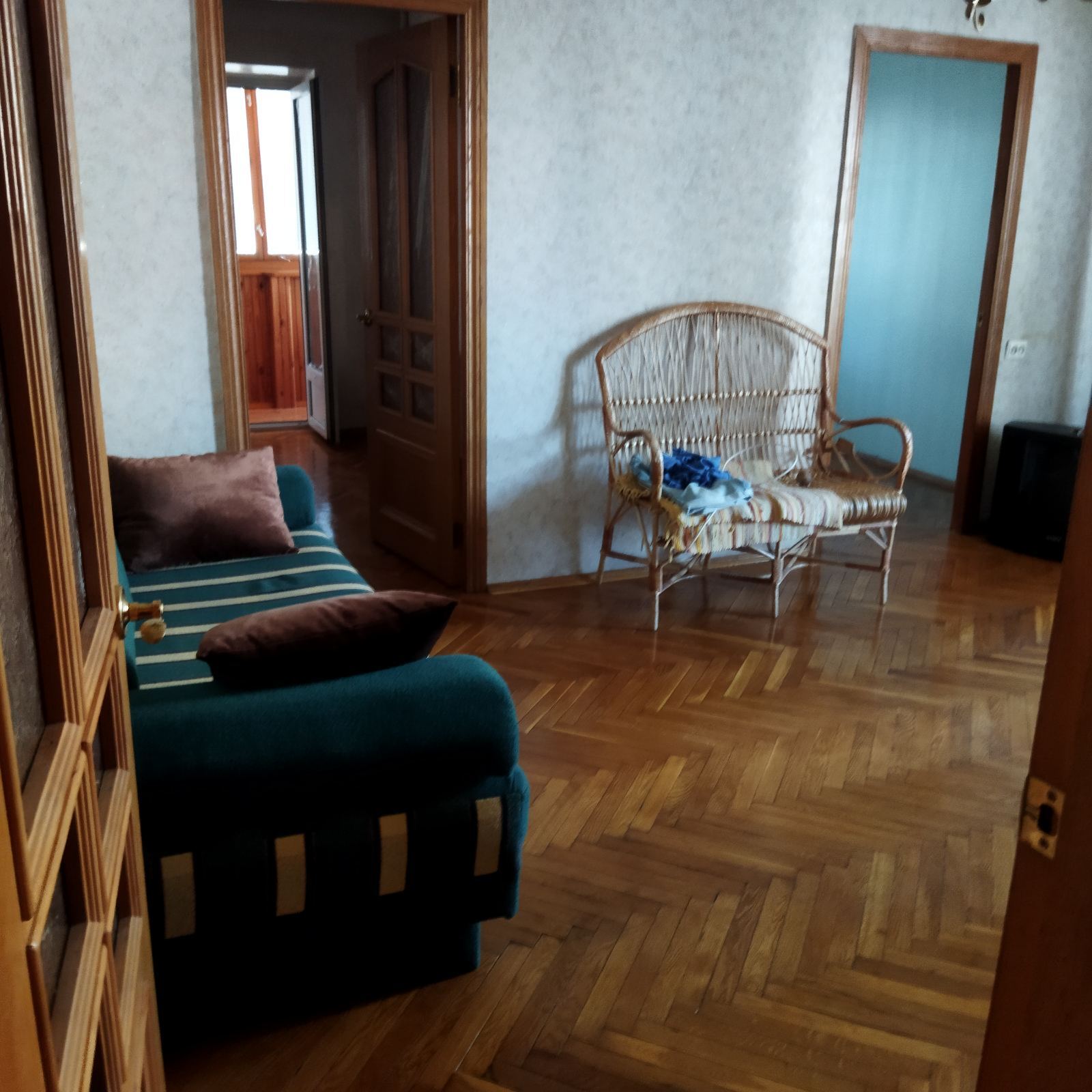 Аренда 4-комнатной квартиры 70 м², Ивана Миколайчука ул., 3/1