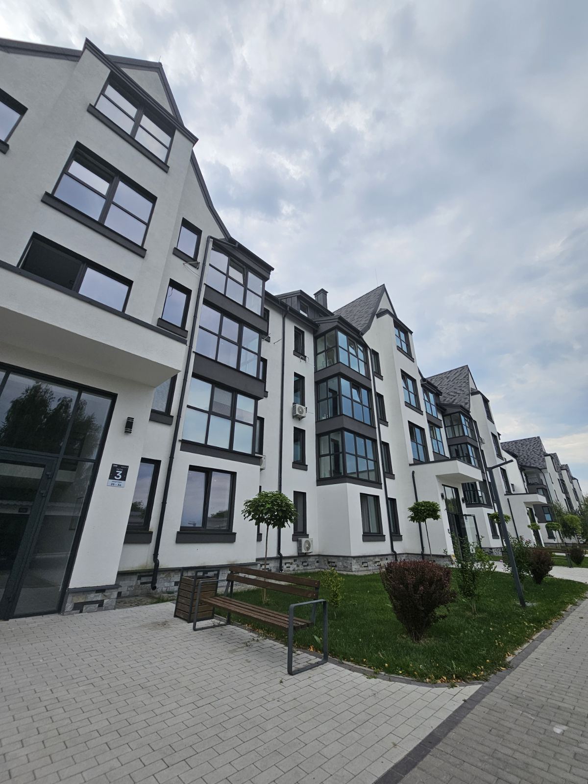 Аренда 2-комнатной квартиры 86 м²