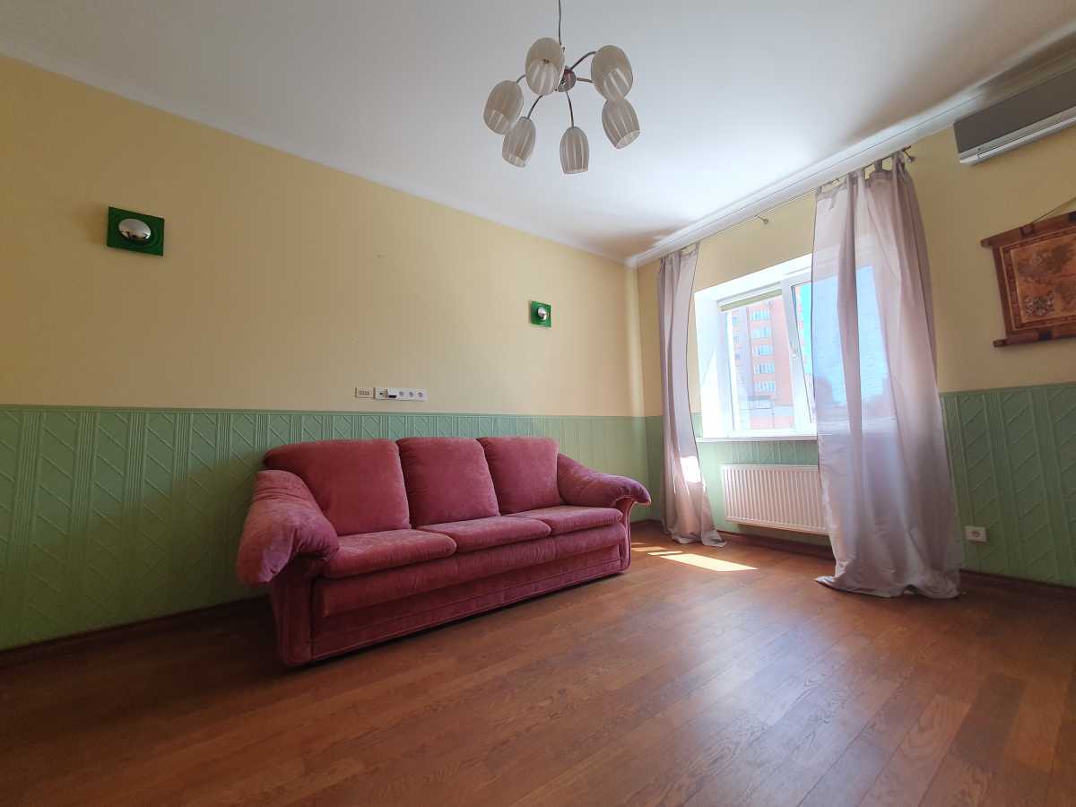 Аренда 3-комнатной квартиры 120 м², Вячеслава Черновола ул., 25