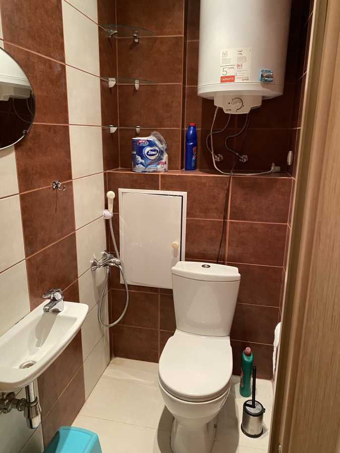 Продажа 2-комнатной квартиры 68 м², Печерский спуск, 8