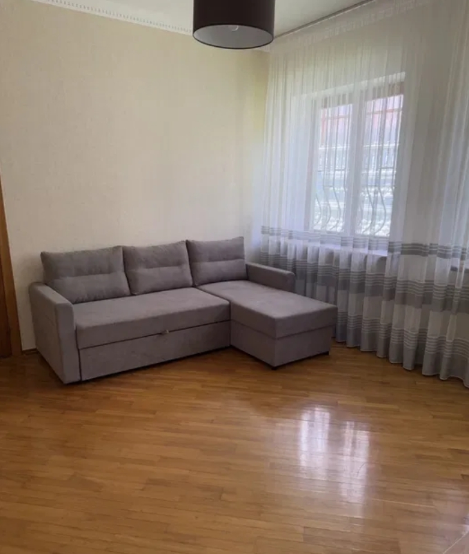Аренда дома 140 м², Каманина ул.