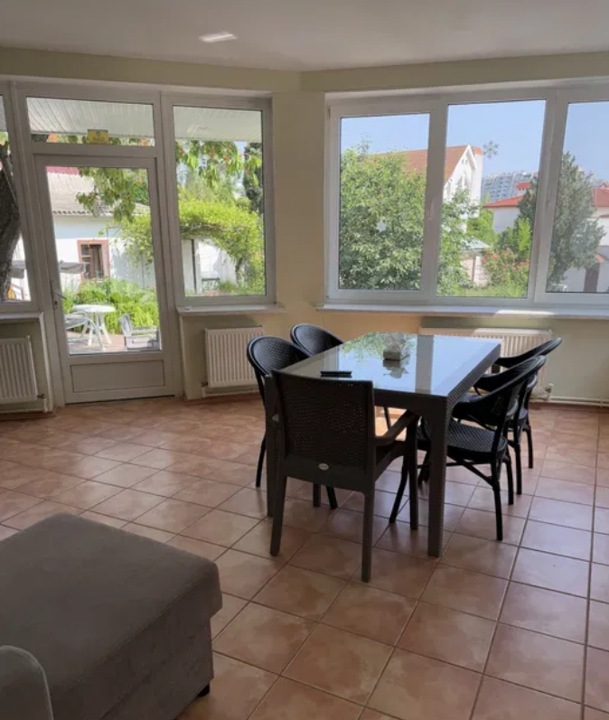Аренда дома 140 м², Каманина ул.