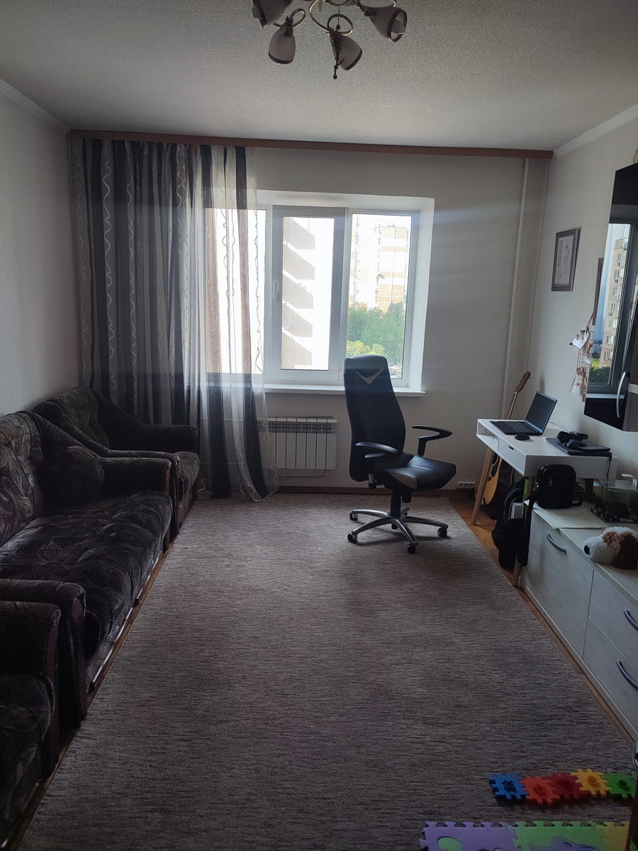 Аренда 3-комнатной квартиры 70 м², Драгоманова ул., 9