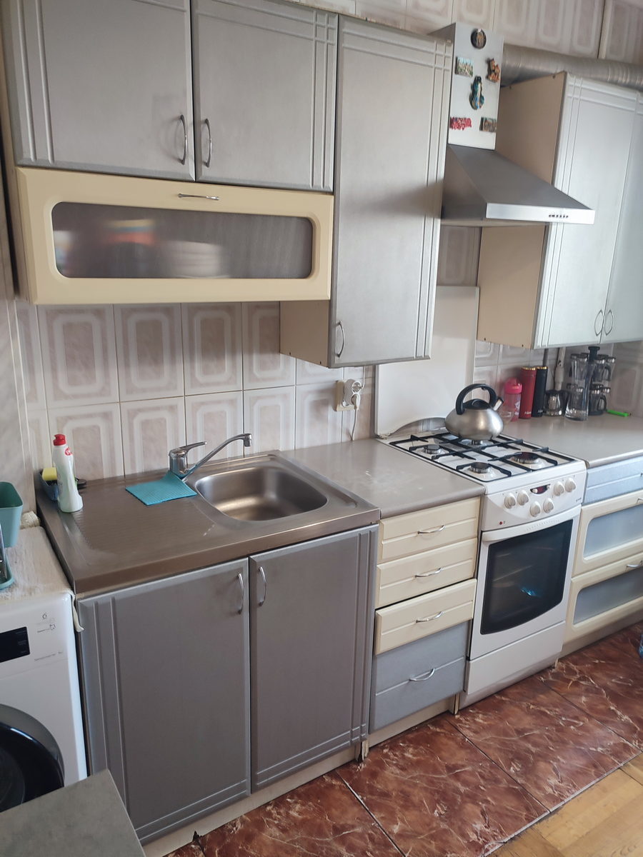 Аренда 3-комнатной квартиры 70 м², Драгоманова ул., 9