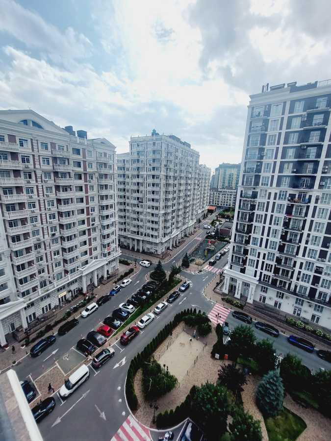 Продажа 1-комнатной квартиры 44 м², Михаила Максимовича ул., 24Б