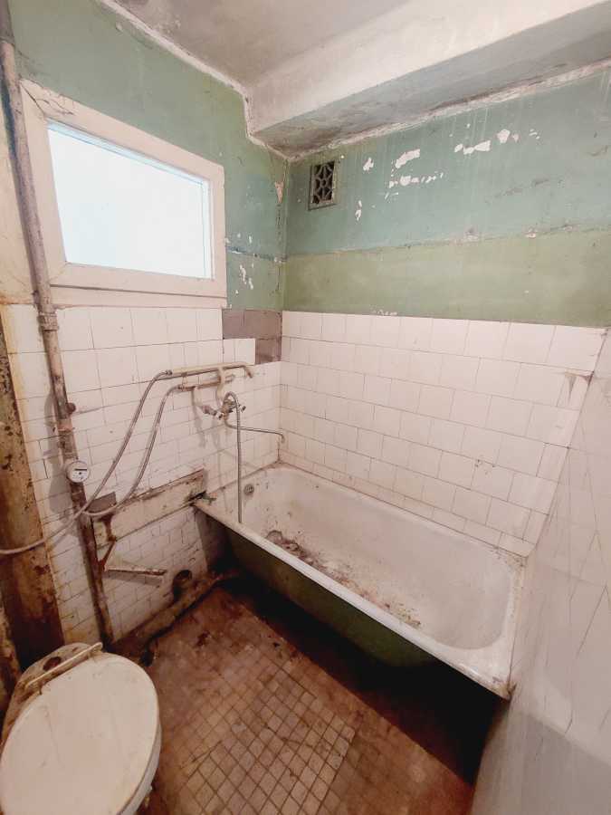 Продажа 2-комнатной квартиры 46 м², Верховного Совета бул., 26А