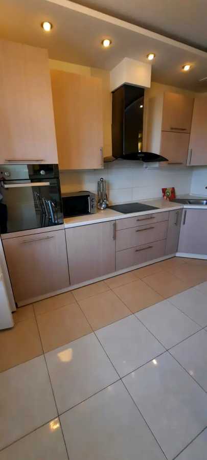 Аренда 1-комнатной квартиры 52 м², Иорданская ул., 1