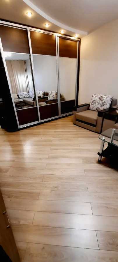 Аренда 1-комнатной квартиры 52 м², Иорданская ул., 1