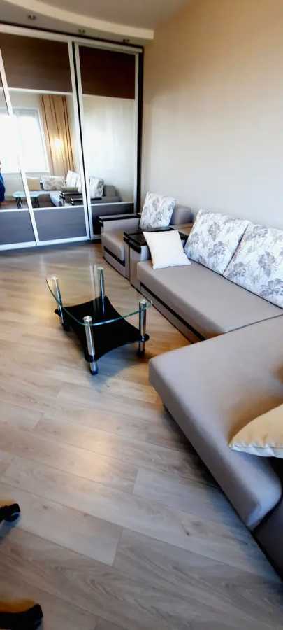Аренда 1-комнатной квартиры 52 м², Иорданская ул., 1