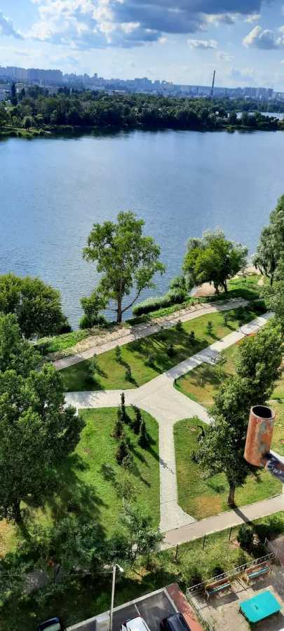 Аренда 1-комнатной квартиры 52 м², Иорданская ул., 1