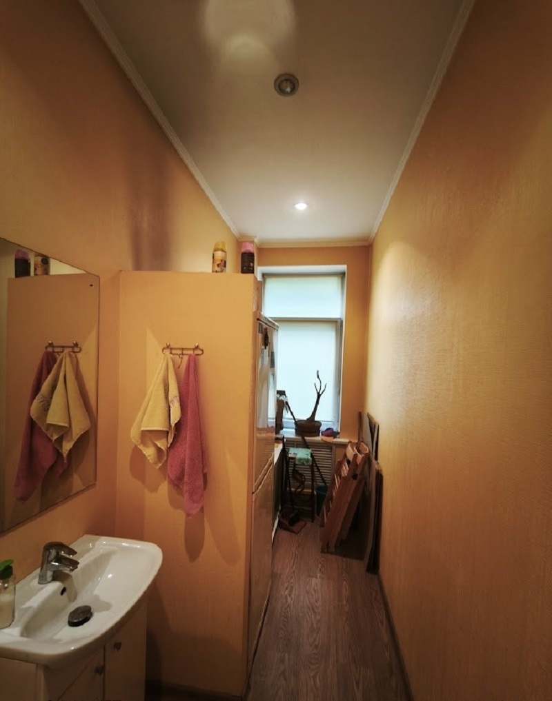 Продажа 2-комнатной квартиры 56 м², Кирилловская ул.