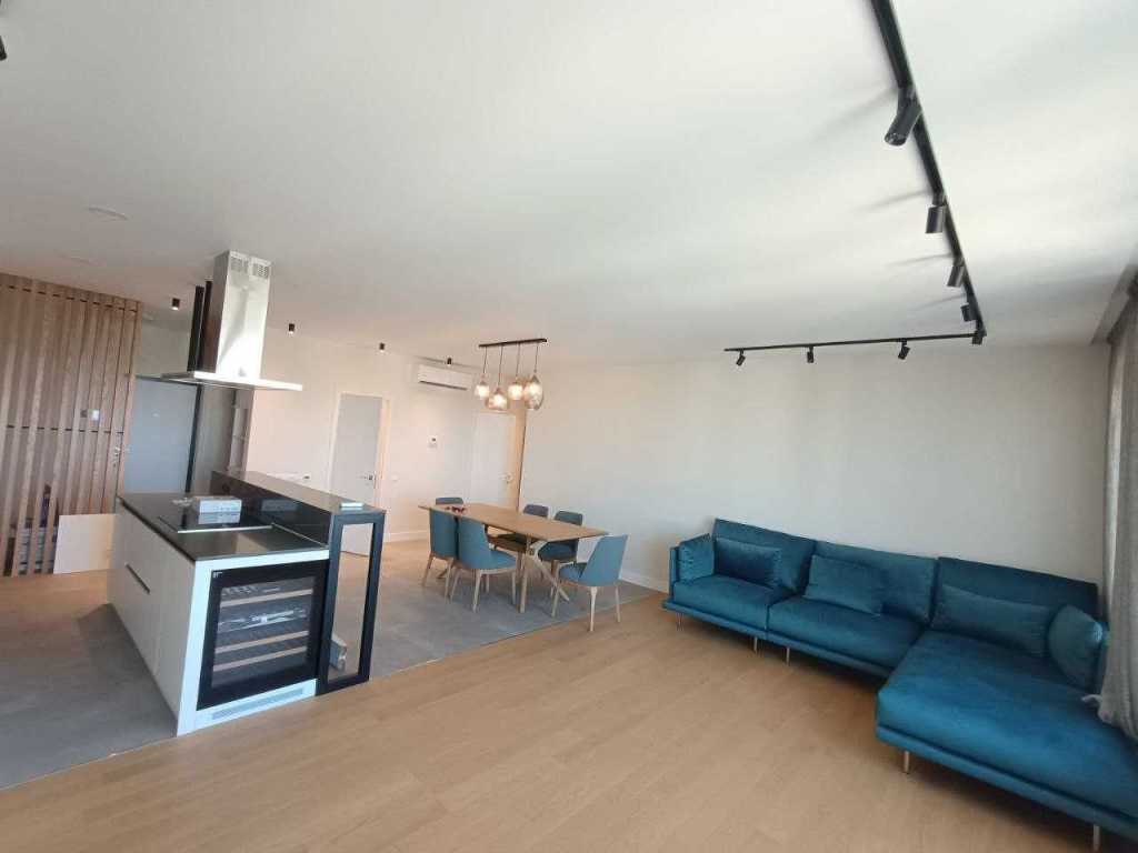 Продажа 3-комнатной квартиры 143 м², Ованеса Туманяна ул., 15А