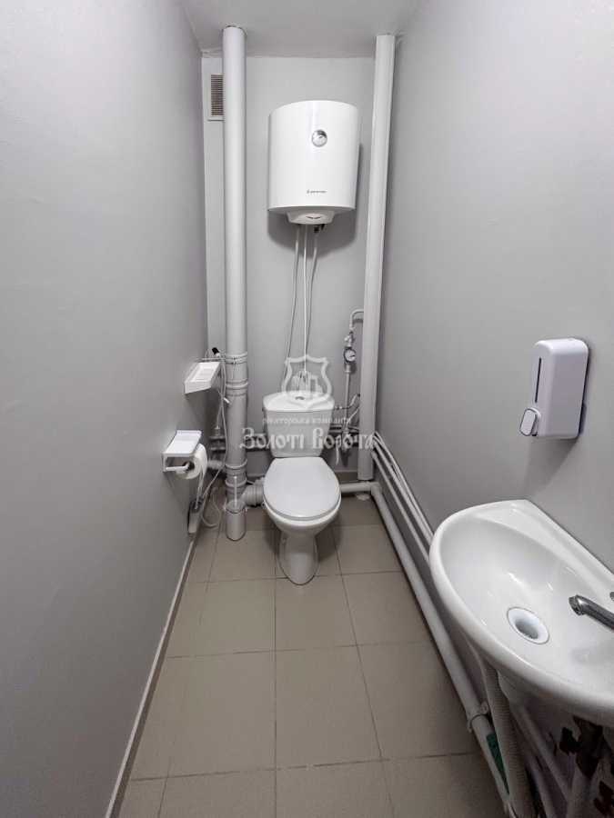 Продажа 2-комнатной квартиры 63.3 м², Михаила Максимовича ул., 7