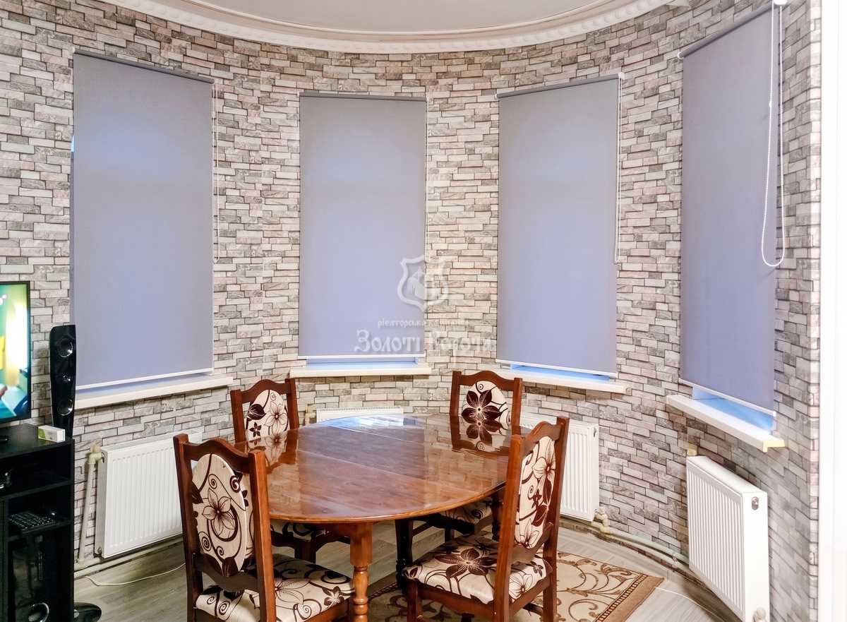 Продаж будинку 275 м², Щастя, 33а