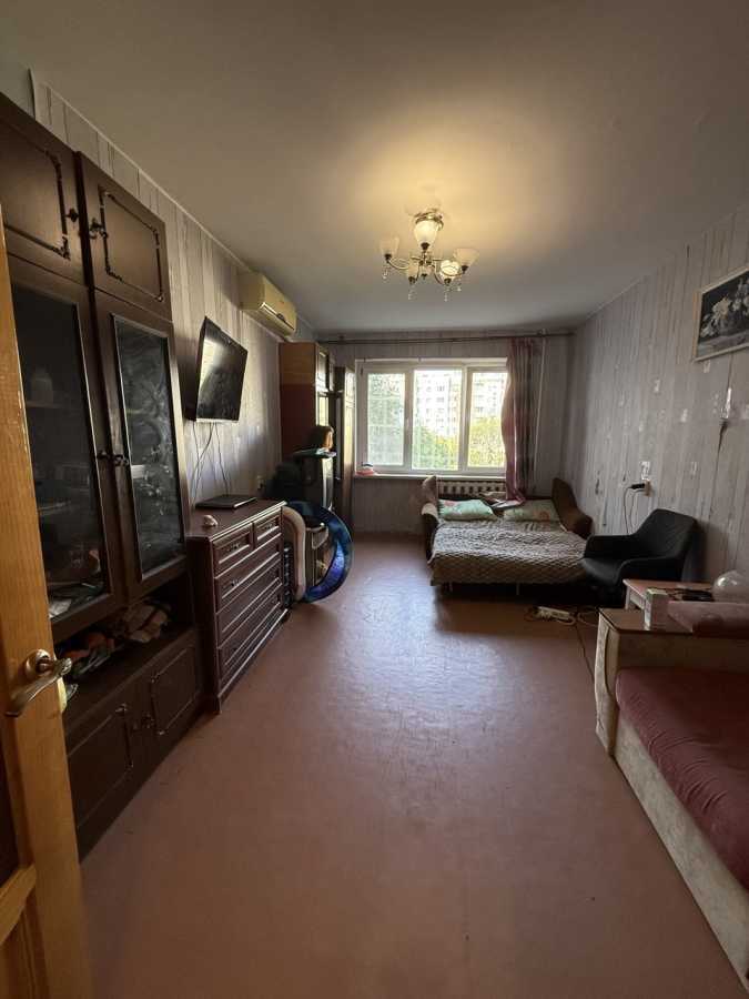 Продажа 3-комнатной квартиры 63 м², Архитекторская ул., 14
