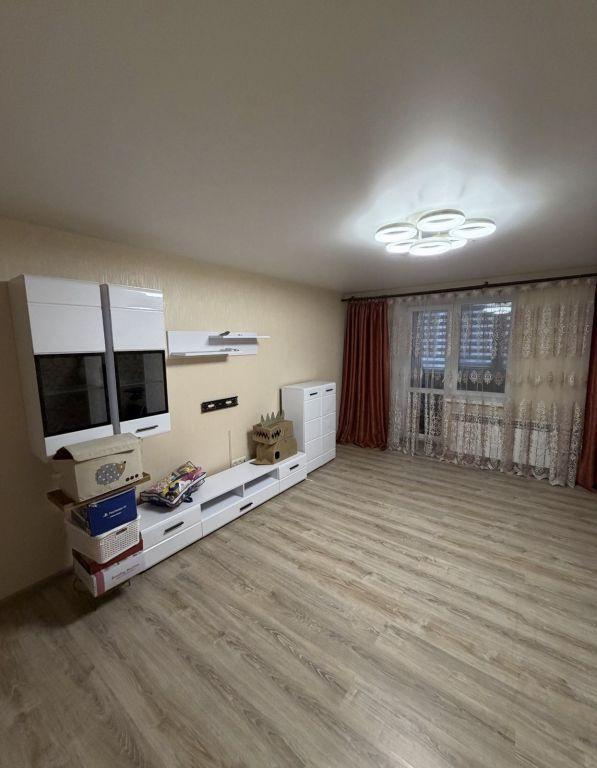 Продажа 2-комнатной квартиры 67 м², Боровиковского бул.