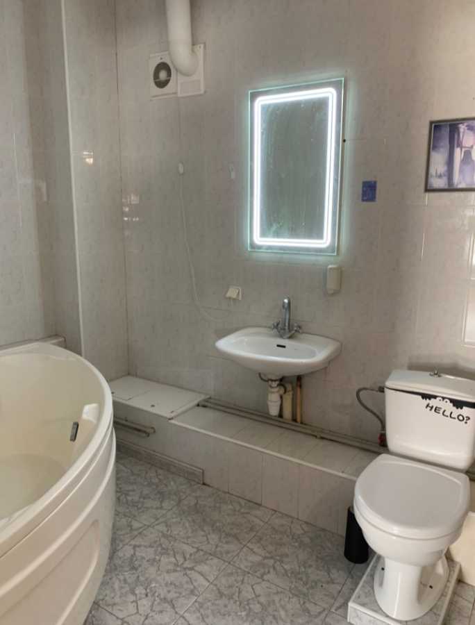 Оренда 2-кімнатної квартири 120 м², Костянтинівська вул., 34