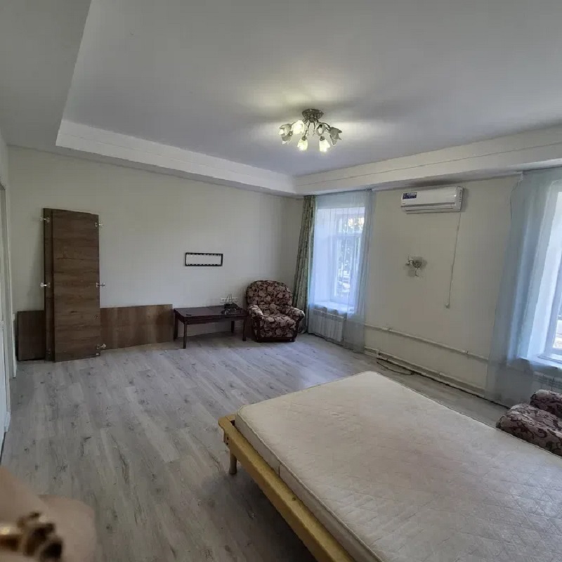 Продажа 2-комнатной квартиры 45 м², Лазарева Адмирала ул.