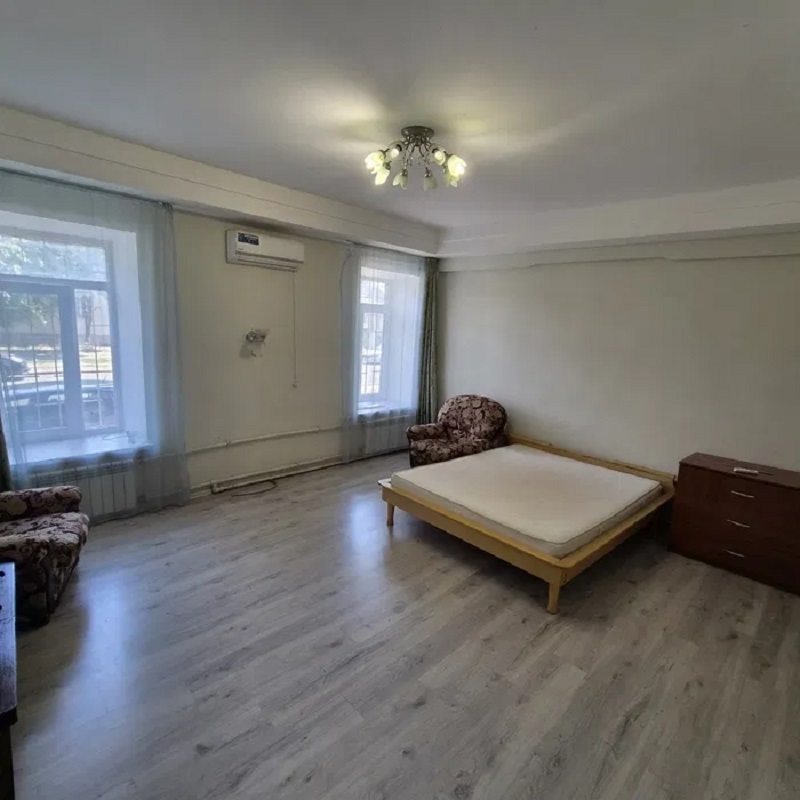 Продажа 2-комнатной квартиры 45 м², Лазарева Адмирала ул.