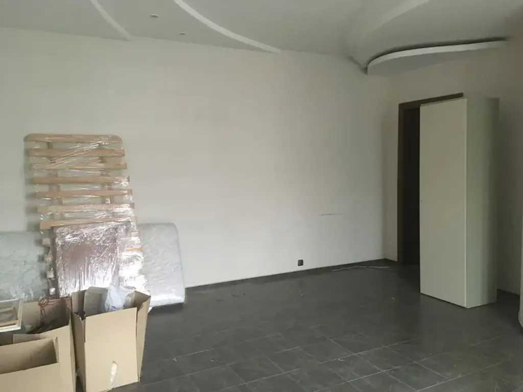 Продажа 3-комнатной квартиры 193.2 м², Ковпака ул., 17