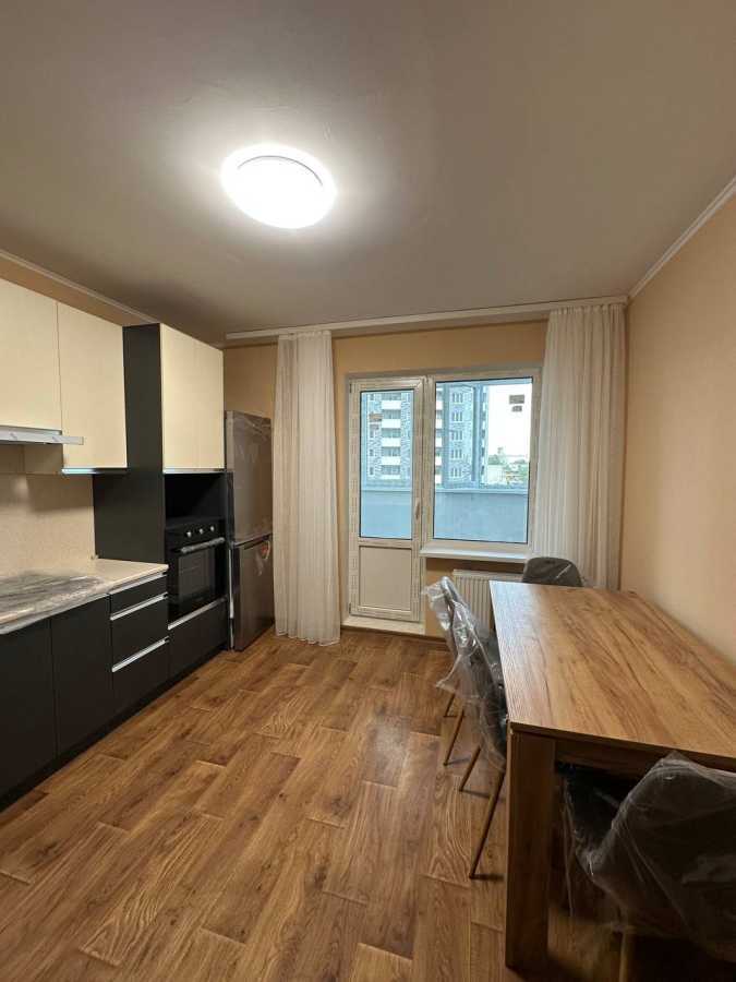 Продажа 1-комнатной квартиры 48 м², Коноплянская ул., 22-Б
