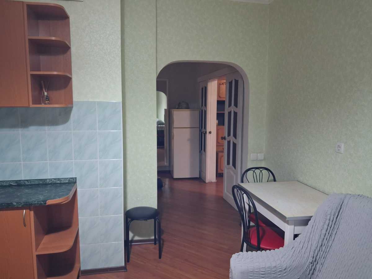 Аренда 1-комнатной квартиры 55 м², Днепровская наб., 26