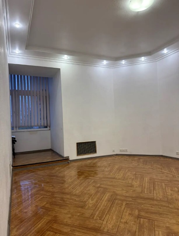 Аренда офиса 120 м², Большая Васильковская ул., 47
