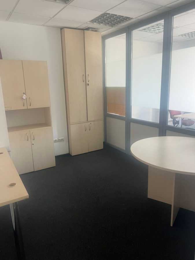 Аренда офиса 2357 м², Тараса Шевченко бул., 37/122